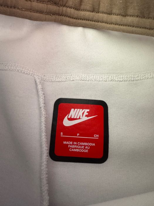 Nike tech fleece кафяво-бял