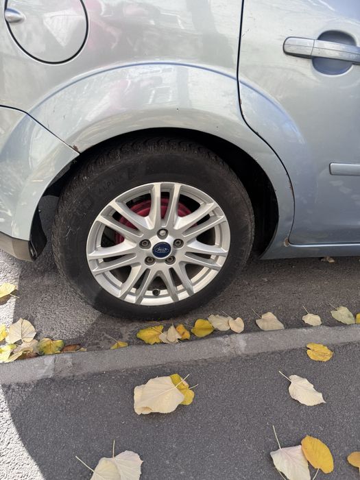 Vand ford focus 2 2004