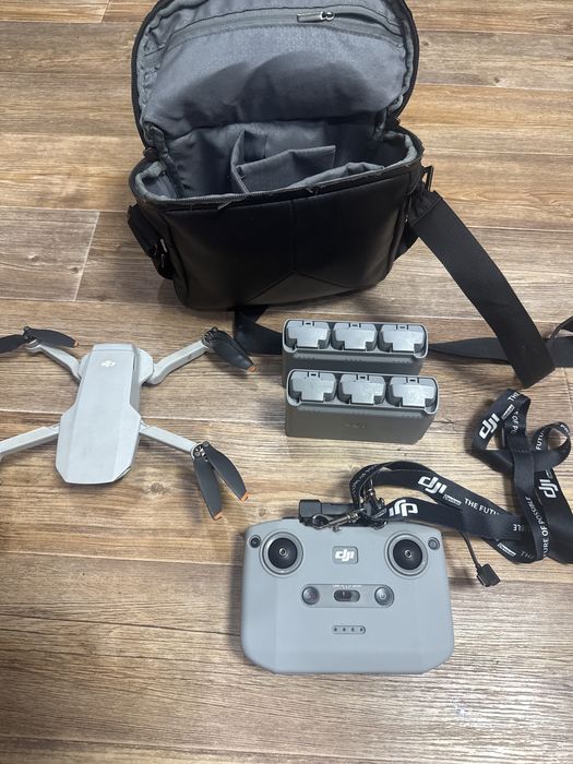 Квадрокоптер dji mini 2 в хорошем состоянии