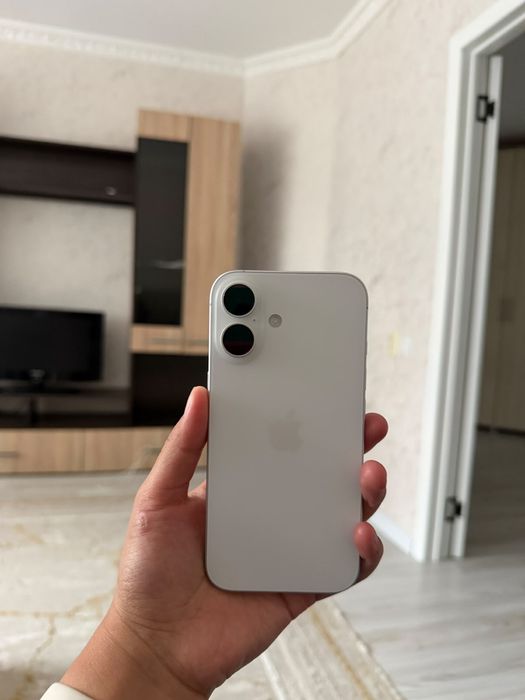 iPhone 16 128GB, өте жақсы жағдайда.