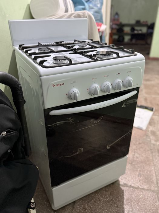 Срочно продаю газ плиту