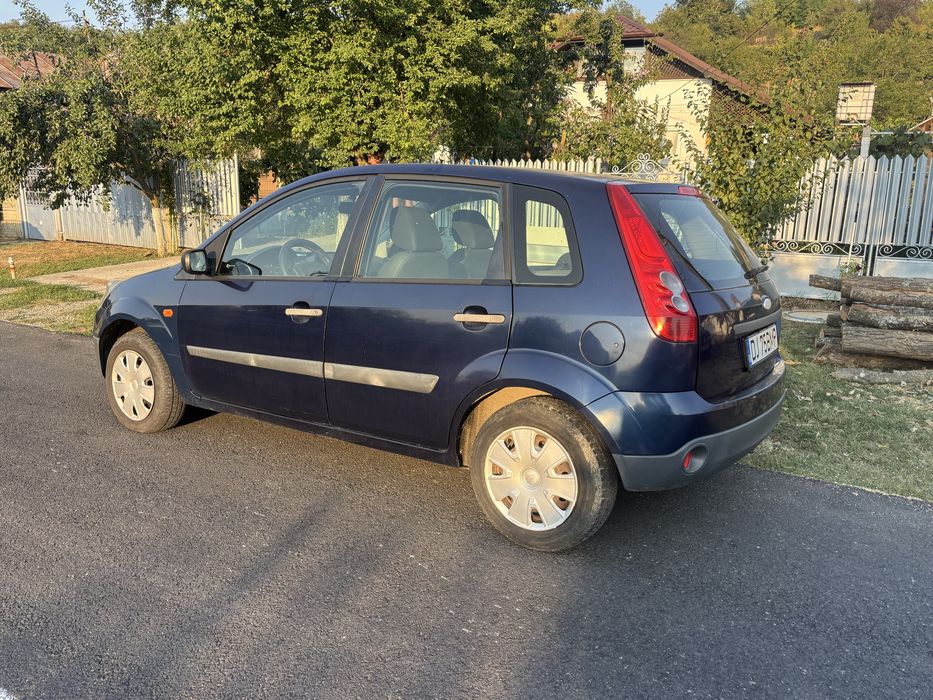 Ford Fiesta 1.2 benzina
