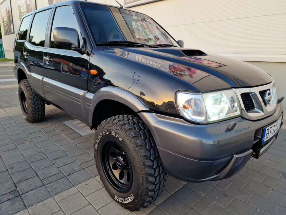 Джип Nissan Terrano 3.0TD