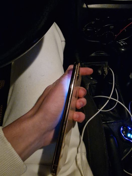 Vand/schimb iphone xs max gold