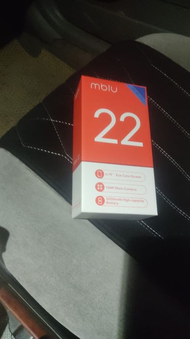 Продам сотку новая