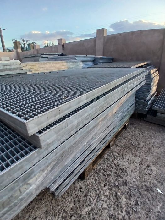 Grătare zincate galvanizate