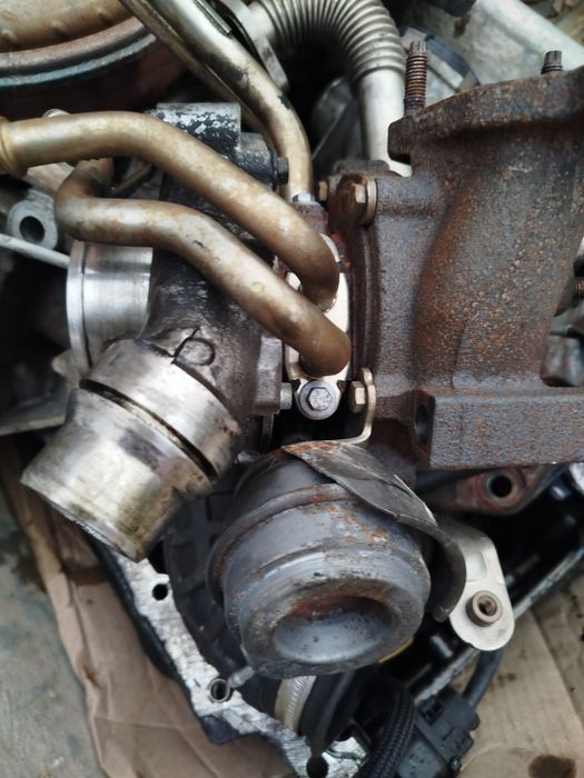 Turbina garrett  xtrail 2.0dci m9r 150 cp