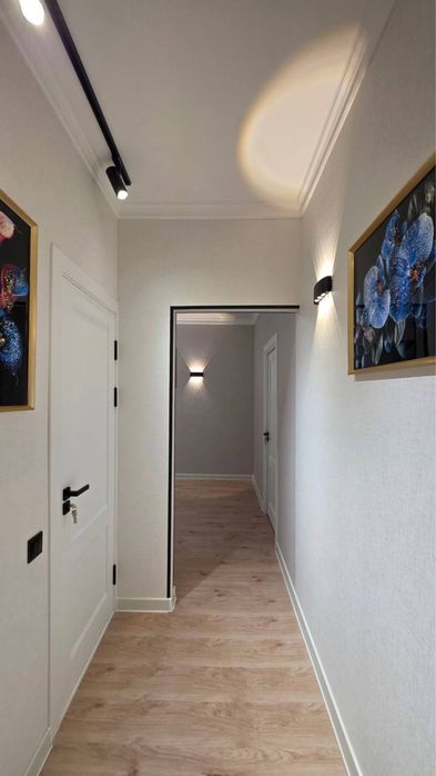 Провдется 2в3 комнатная квартира Авиасозлар 1 Метро Халк Банк Яшнабад