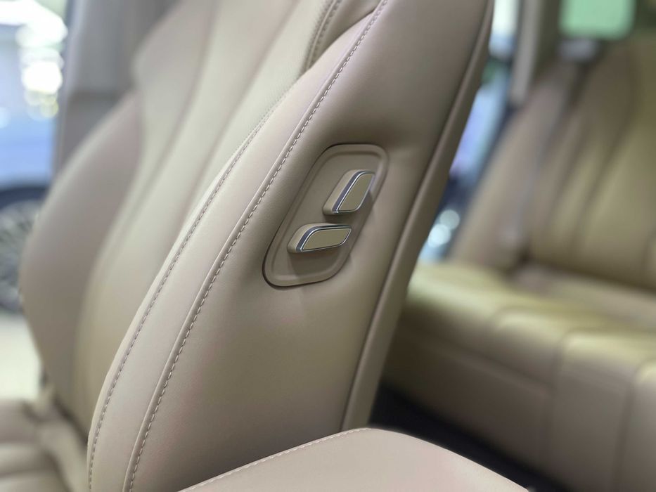 AITO M7 4×4 yangi 2024 — nemis sifati, oilaviy SUV