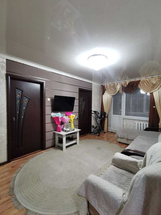 Продаётся 3 комн квартира