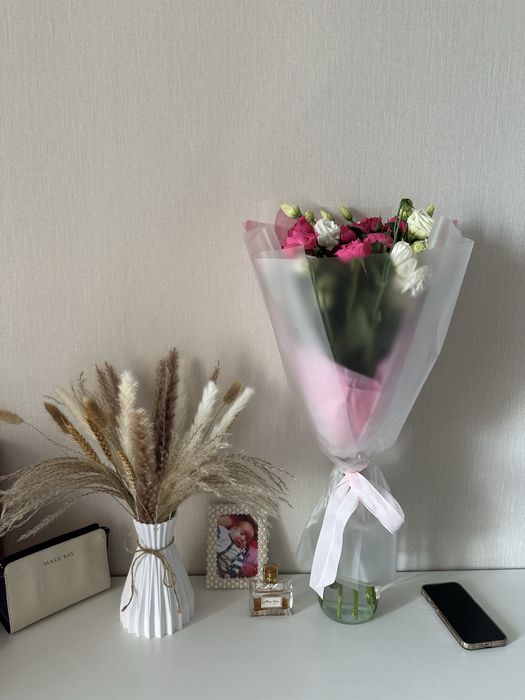 Букет цветы кустовые роза