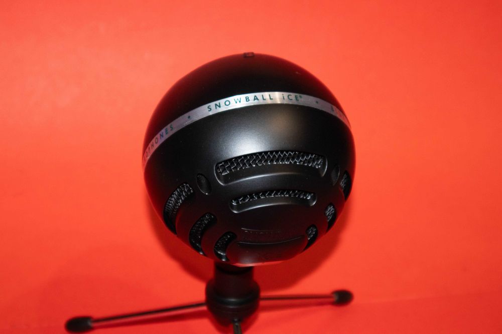 Logitech Blue Snowball Ice черен кондензаторен микрофон USB перфектен