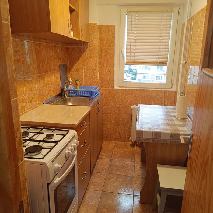 Garsonieră  de închiriat ,Pitești,Depou, 1150 lei