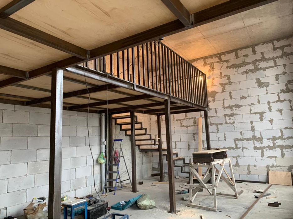 Антресольный этаж