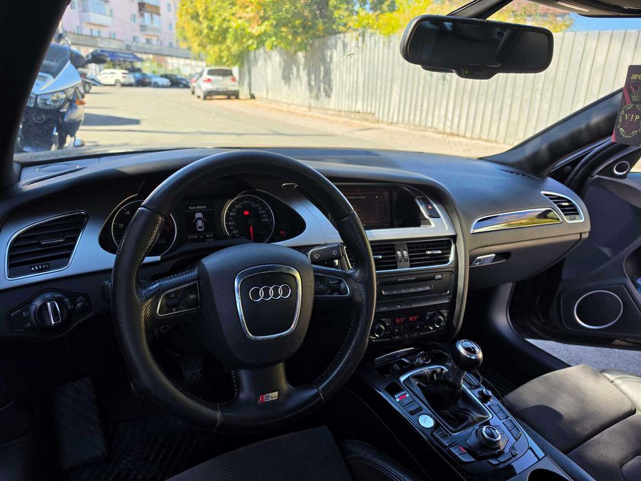 Vand Audi A4 B8 Sline