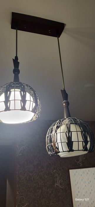 Продам люстры б/у