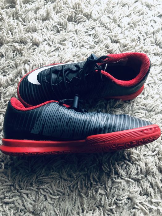 Ghete fotbal Nike băieței/  Mercurial X