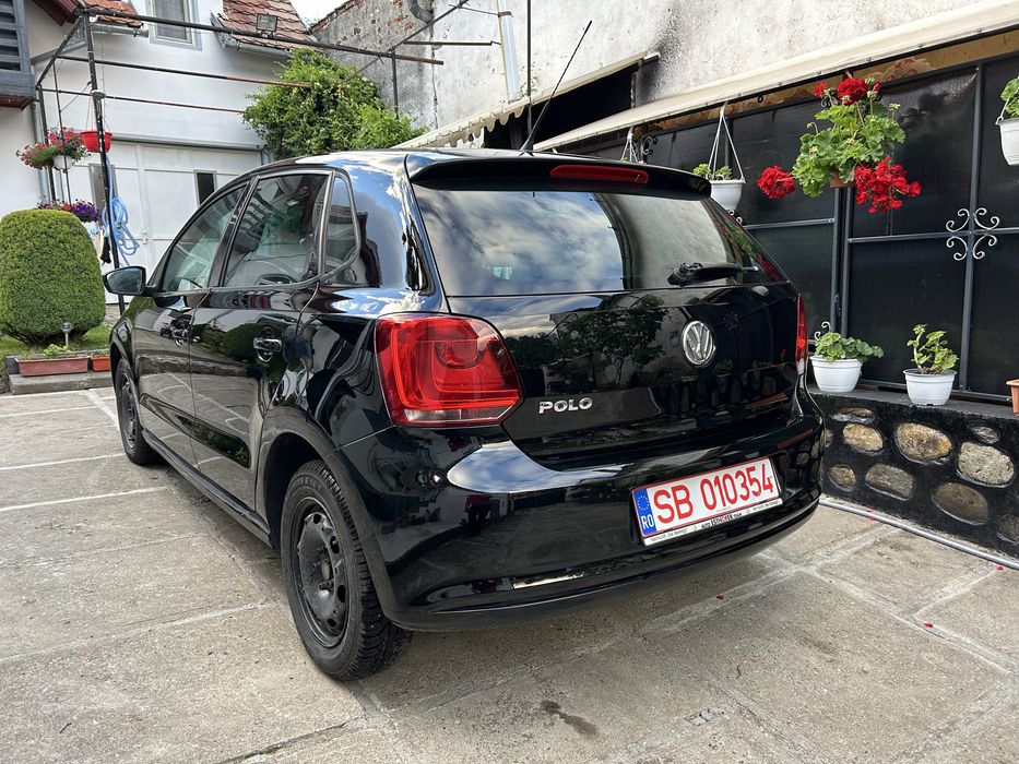 VOLKSWAGEN Polo 2011 — imagine 2