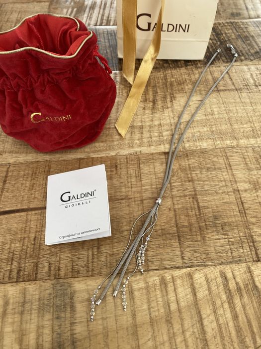 Чисто нови дамски колиета Oxette , Galdini