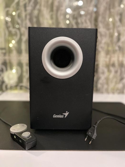 Продам компьютерные колонки фирмы genius