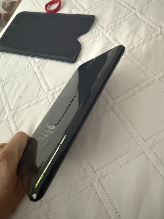 Vând tabletă E-Boda – model Z700
