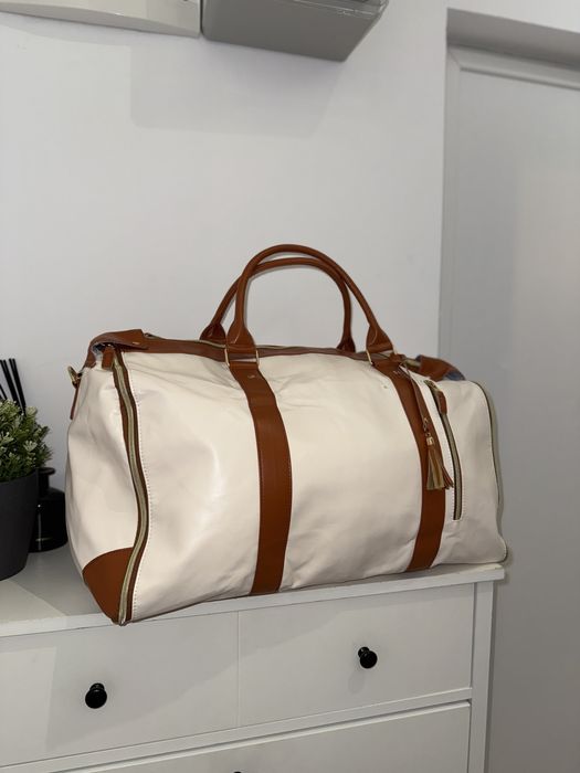 Geanta de calatorie extensibila