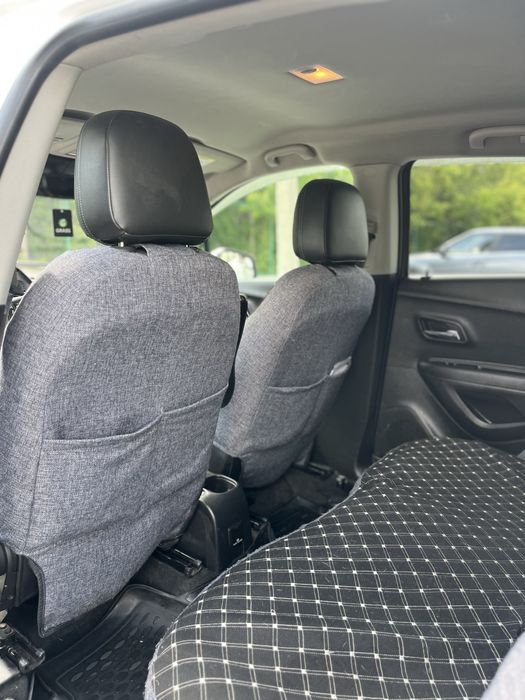 Продам Шевроле Трекер