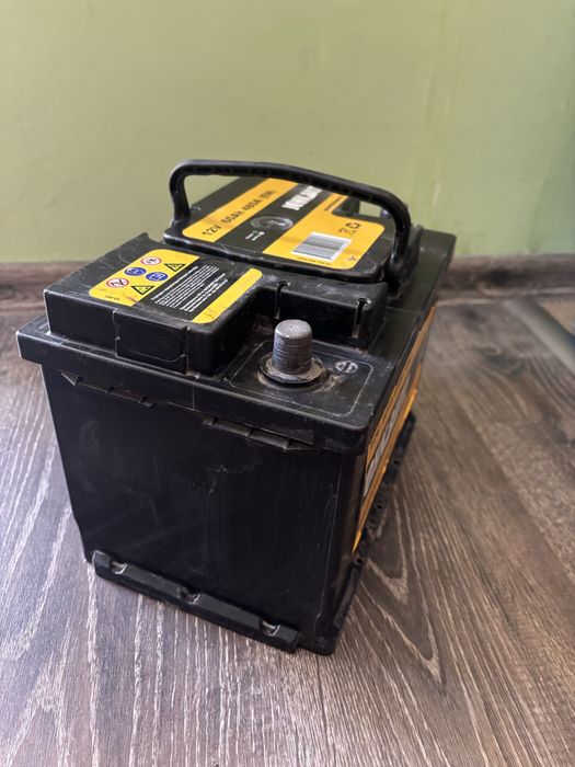 Акумулатор JOHN BLITZ