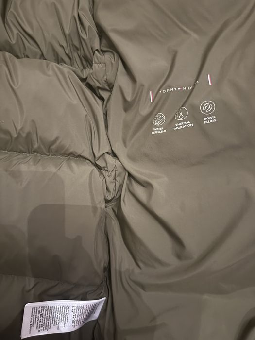 Ново зимно дълго яке Tommy Hilfiger