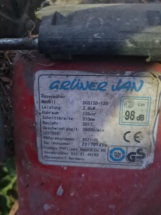 Masina de tuns iarba pentru piese