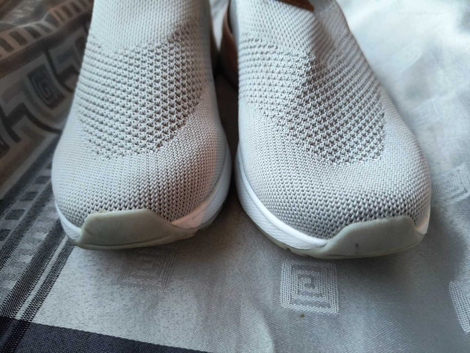 Дамски сникъри Bench