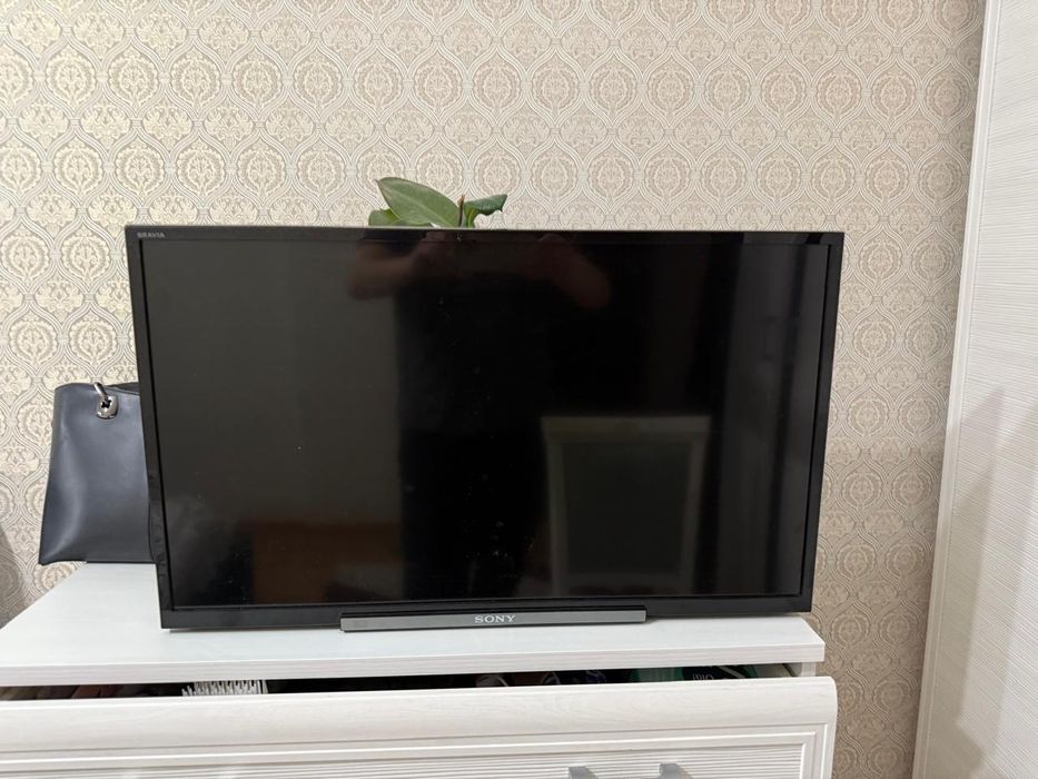 Продаю телевизор