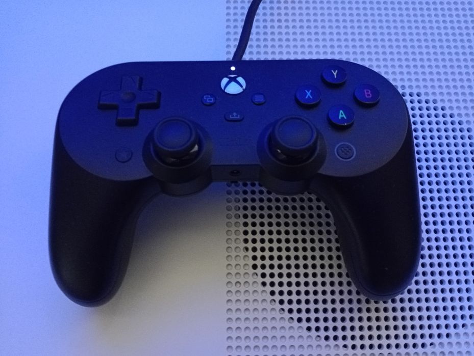 Джойстик 8BitDo Pro 2 Wired Controller for Xbox