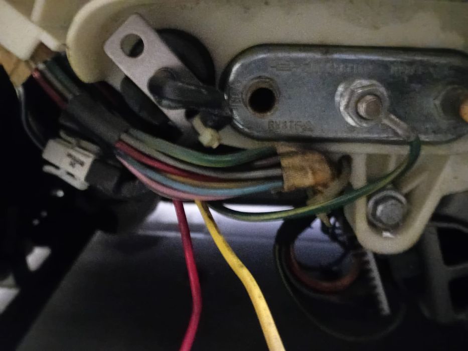 Продам стиралку не в рабочем состоянии.