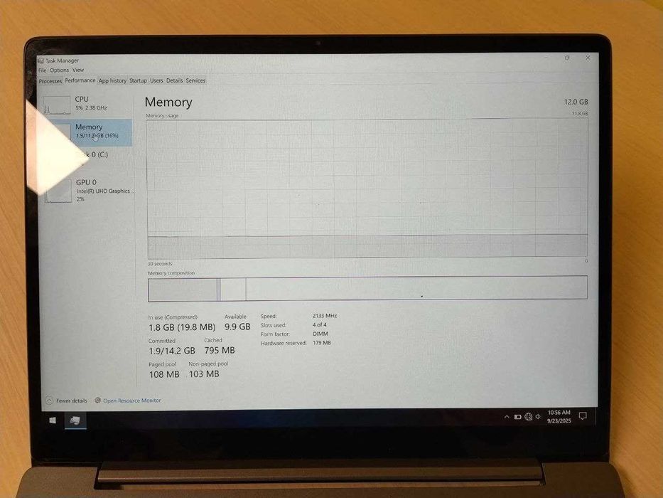 CHUWI Gemibook cu 12 Gb memorie RAM, SSD 256 Gb