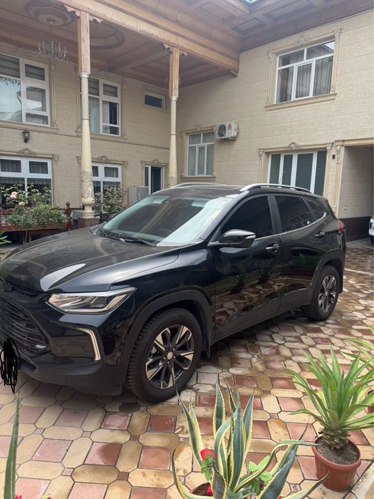 Chevrolet Tracker 2023 — 3