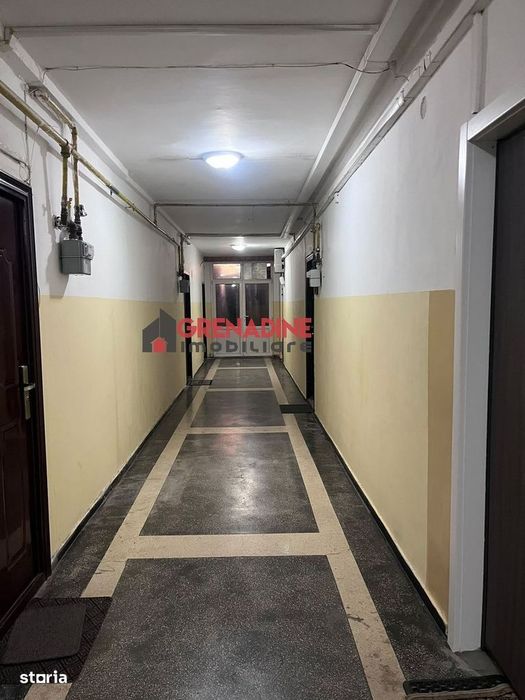 Garsoniera cu Baie Proprie - 12 mp Renovata - Zona Astra