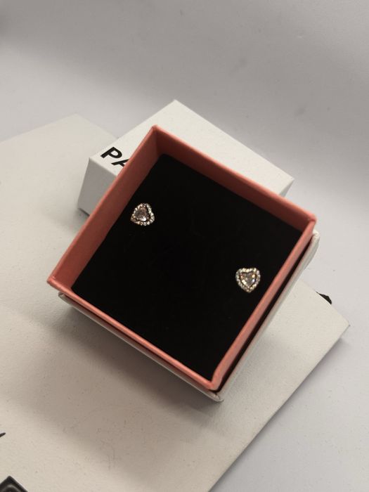 Пандора обеци Pandora