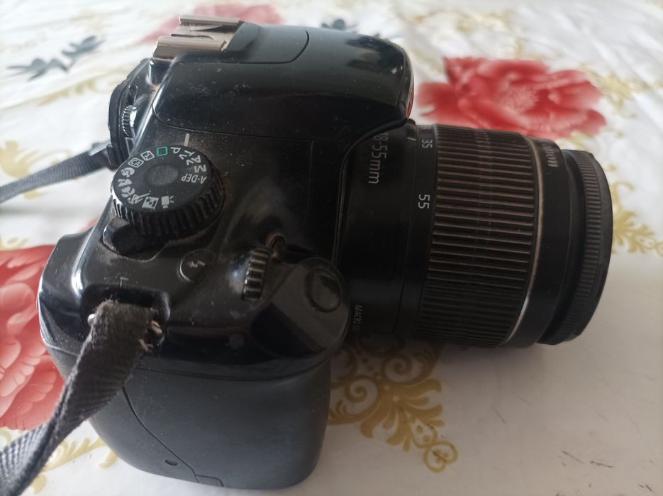 Canon 1100d EOS 18 - 55 mm