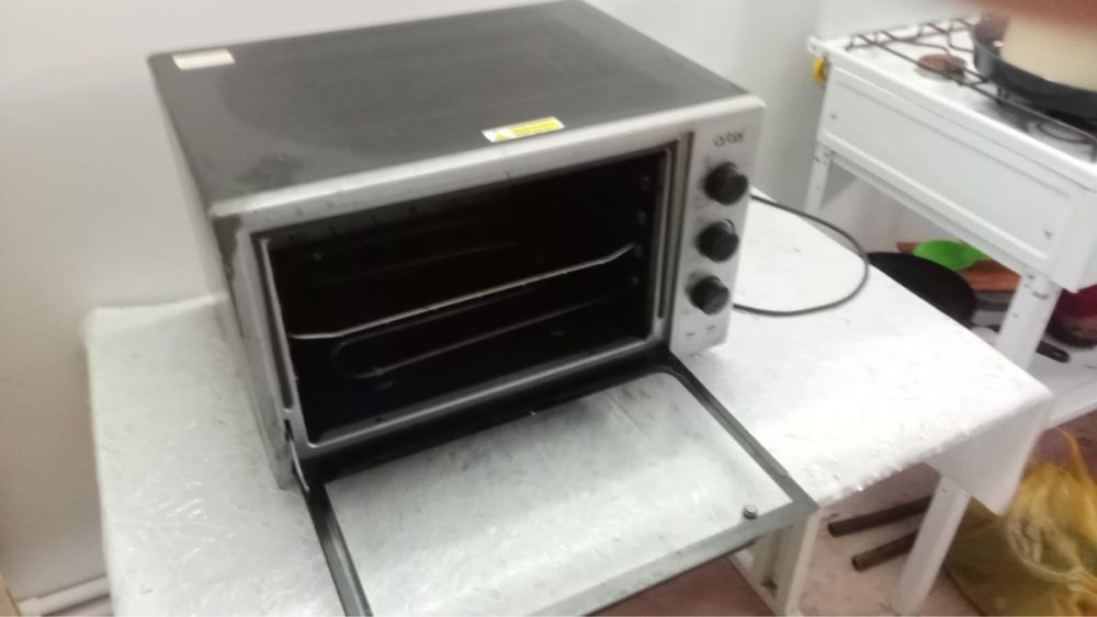 Настольная электропечь Artel MD серый, черный