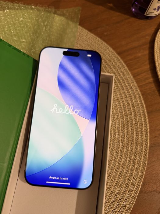 IPHONE 16 Pro Max,1 TB, Varianta ESIM din SUA! 89% BATERIE! NEVERLOCK