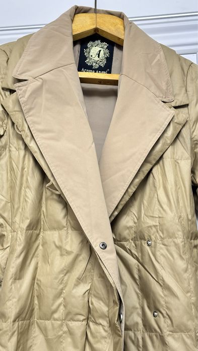 Тренч в хорошем состоянии