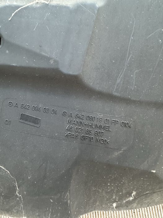 Филтър въздуховод Mercedes OM642 3.2cdi E320cdi CLS320cdi w211 w219