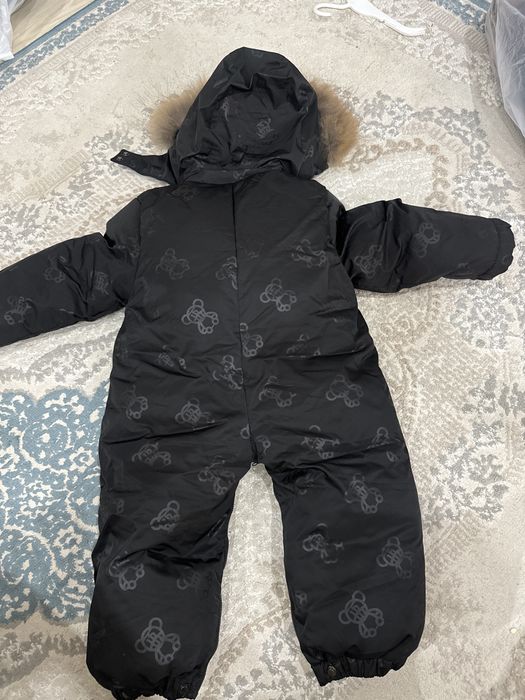 Продам зимний комбинезон детский