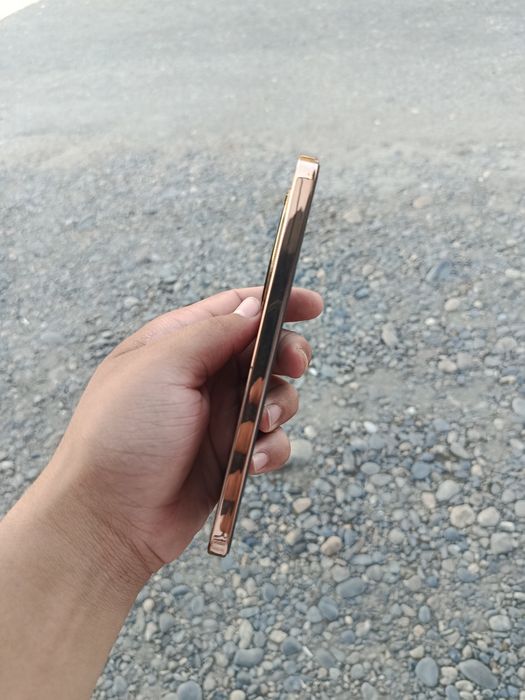 Honor X9d ideal holatda