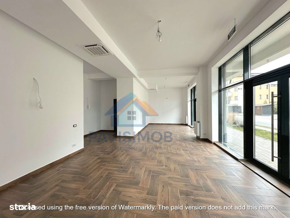 Spațiu comercial cu vitrină stradală – zonă Coresi