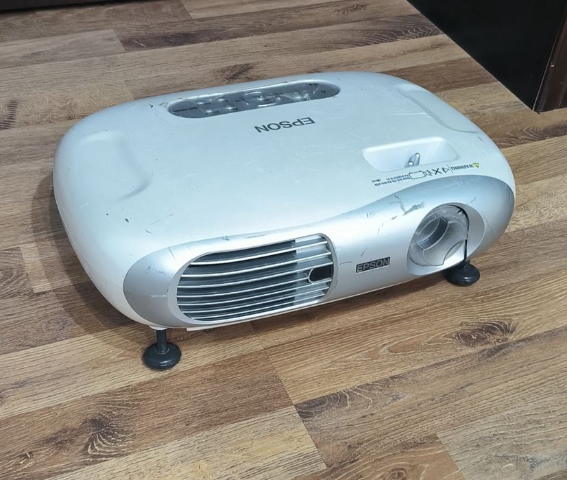 Проекторы в ассортименте