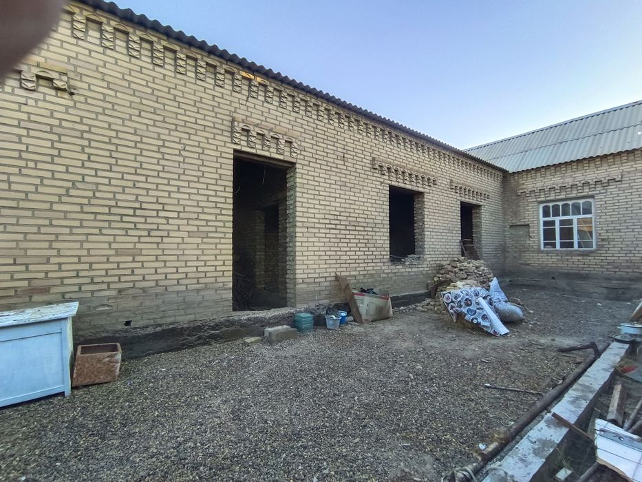 Срочно Тор Тор махаллада 3 сотихли курилиши тугалланмаган участка соти