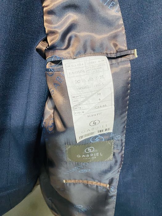 Продам костюм брюки и пиджаки
