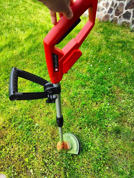 Trimmer Einhell+ incarcator si acumulator nou